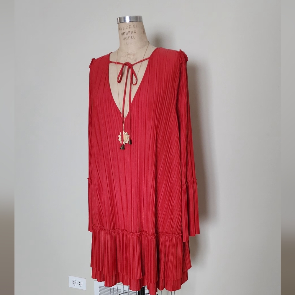 NWOT FREE People pleated dress - Picture 2 of 13
